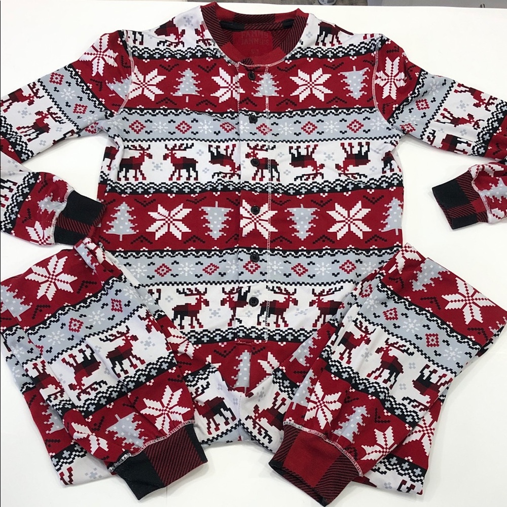 🫎Fammy Jammies One-Piece Pyjama – Youth Medium (10-12) – Fair Isle Design